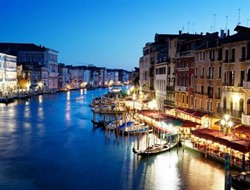Η Βενετία εκπέμπει SOS: Πιθανόν να εξαφανιστεί τα επόμενα 100 χρόνια